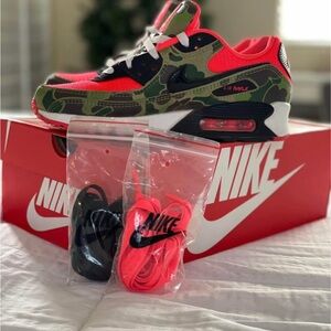 Nike Air Max 90 Camouflage and Red
